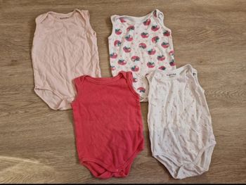 Lot de bodies 12 mois