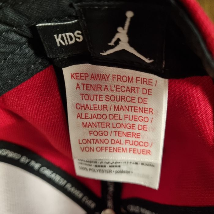 casquette JORDAN enfant- NEUF - photo numéro 4
