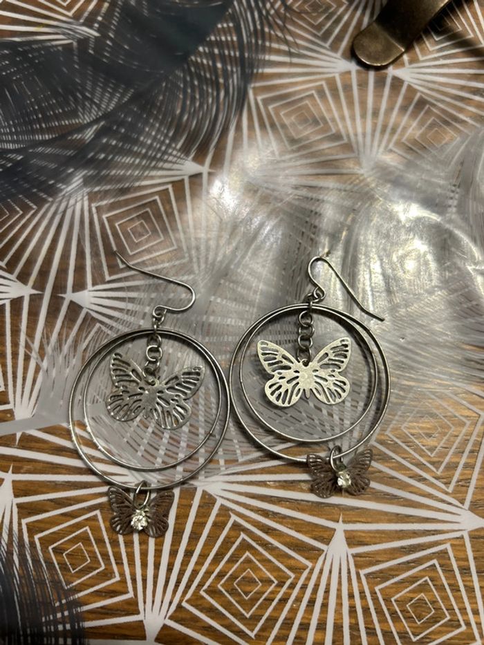 Boucles d’oreilles papillons