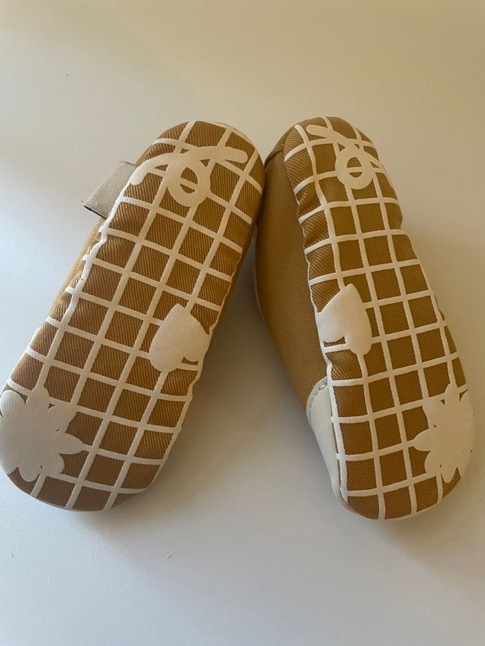 Chaussons souple bébé - photo numéro 3