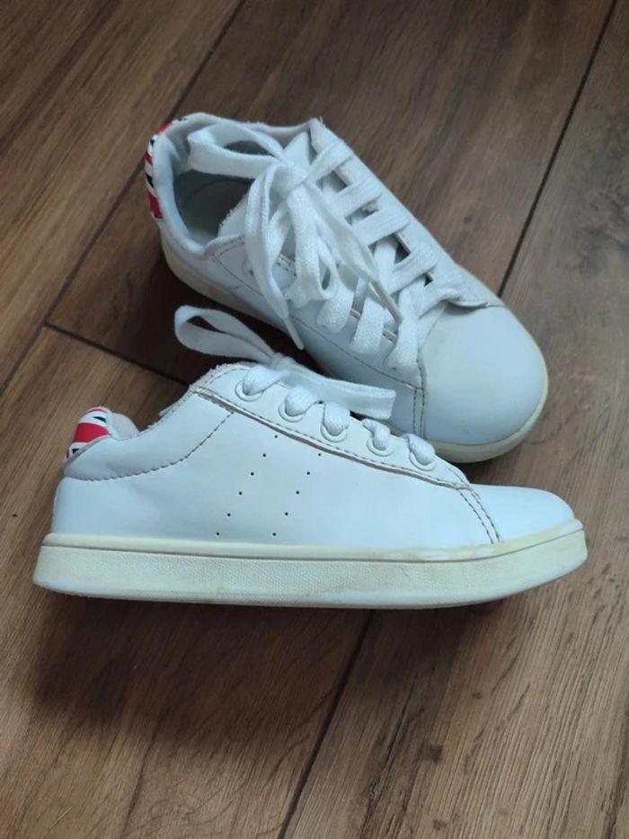 Basket blanche taille 29 garçon