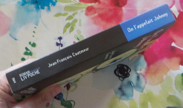 On l'appelait Johnny de Jean-François Coatmeur Ed. Liv'Poche Suspense - photo numéro 3