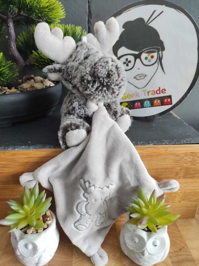 Doudou Renne Élan Gris Mouchoir Écharpe Knuffel Kiabi Cerf #geektradedoudou