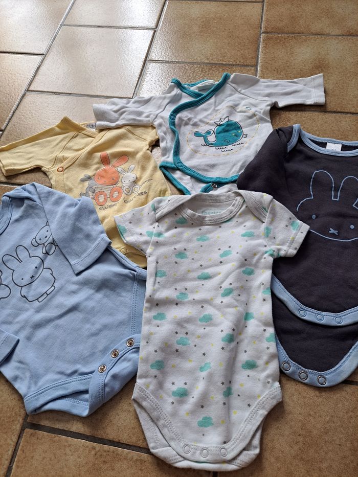 Bodys garçon 1 mois - photo numéro 5