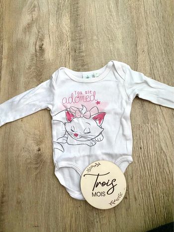 Body manches longues Disney – Marie des Aristochats taille 3 mois 🐱🎀