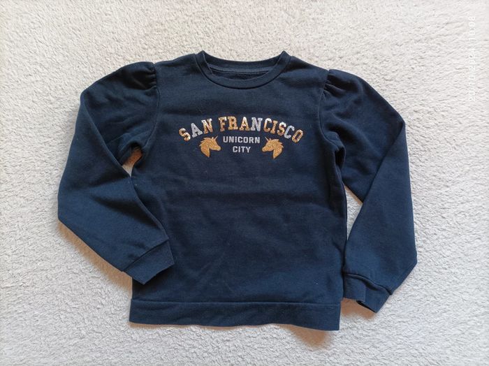 Sweat licorne 8/9 ans