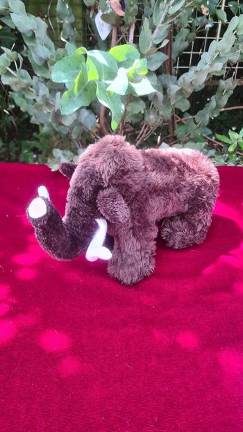 peluche mammouth doudou