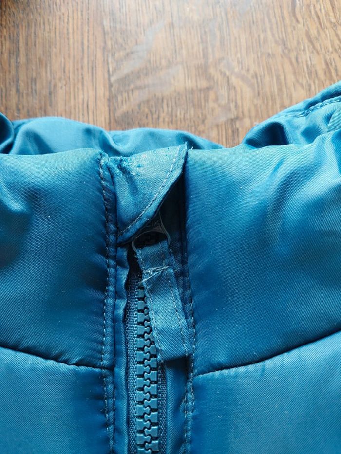 Doudoune sans manches pour fille 9/10 ans en bon état - photo numéro 5