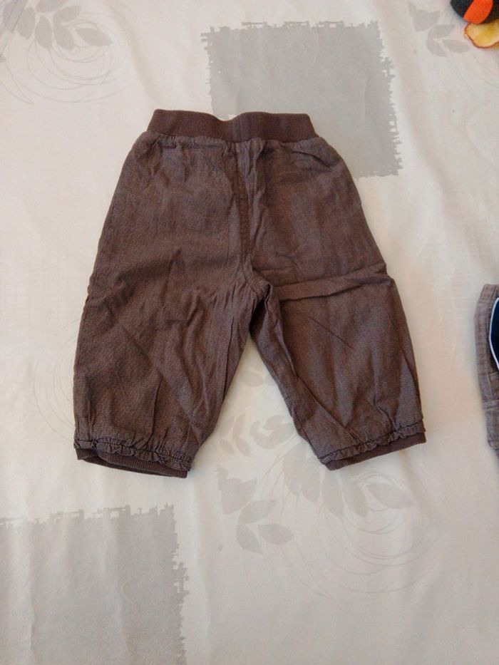 Lot 2 pantalons 6 mois - photo numéro 4
