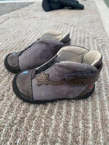 chaussures bottines fille - GBB - taille 20