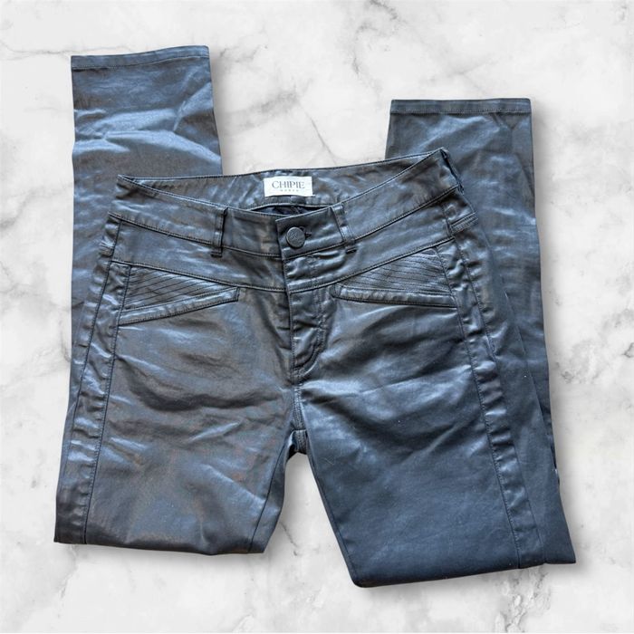Pantalon slim noir luisant brillant chipie taille 34 XS - photo numéro 2