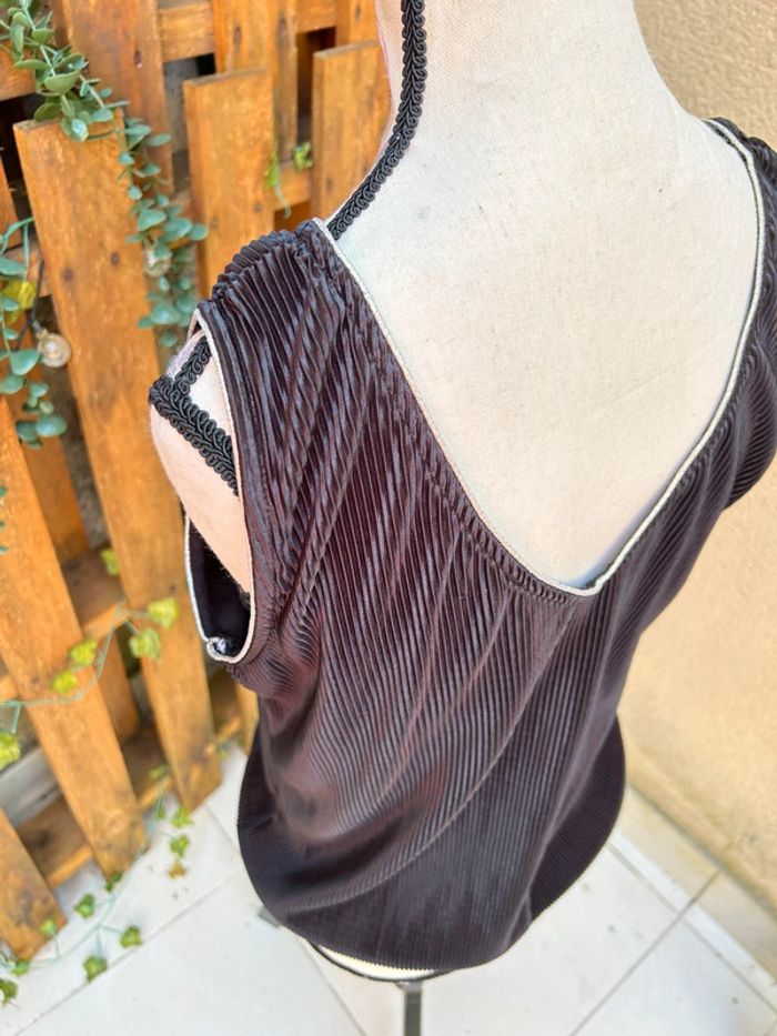 Débardeur fripé brillant top haut noir coutures doré - noir brillant taille 38 M - photo numéro 6