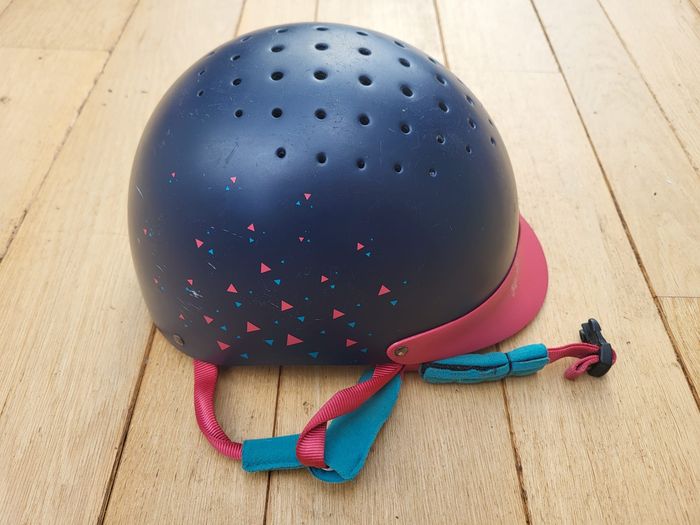 Fouganza bombe 55-58cm - photo numéro 2