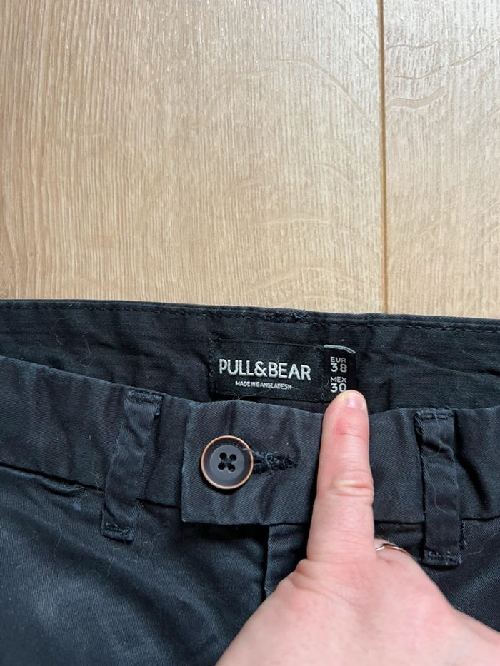 Chinos noir Pull&Bear - photo numéro 4