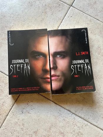 Lots Vampire diaries tomes 1 et 2