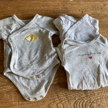 Bodies gris taille naissance
