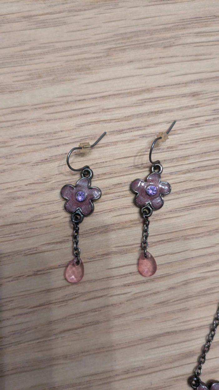 Parure collier + boucles d'oreilles rose violet - photo numéro 2