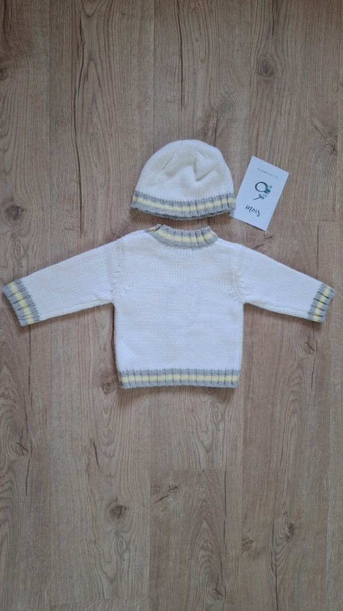 Pull 9mois NEUF (+bonnet assorti) - photo numéro 3