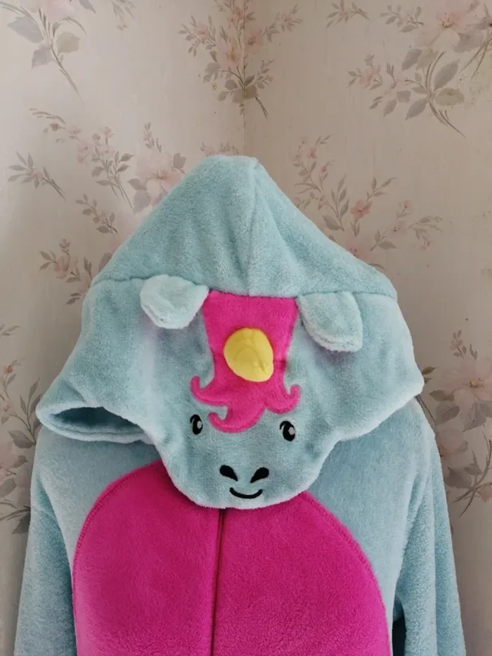 Combinaison pyjama bleu clair avec capuche et tête de licorne / in extenso / (M) - photo numéro 3
