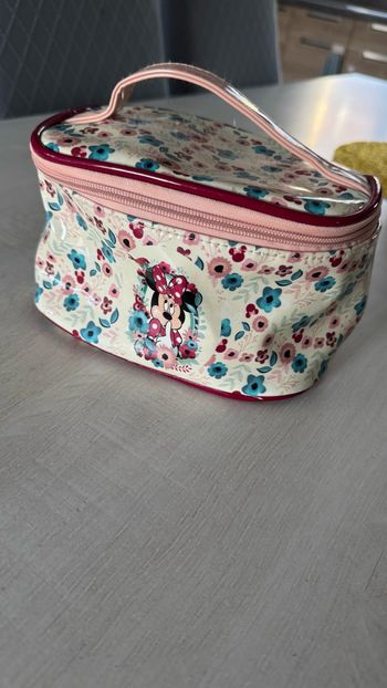 Trousse de toilette