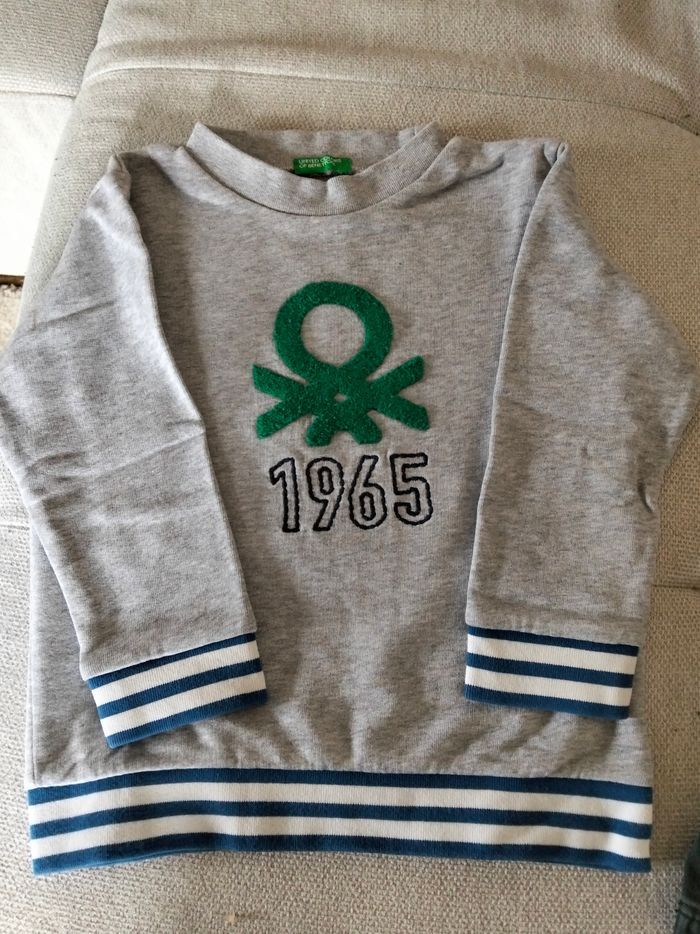 Sweat gris United couleurs of Benetton