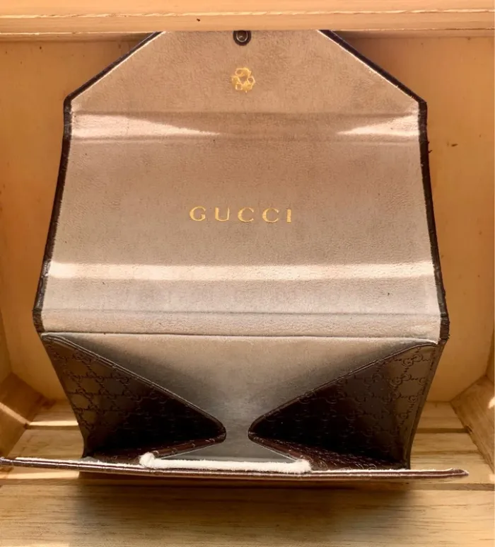 Étuis à lunettes GUCCI authentique – Monogramme marron chic