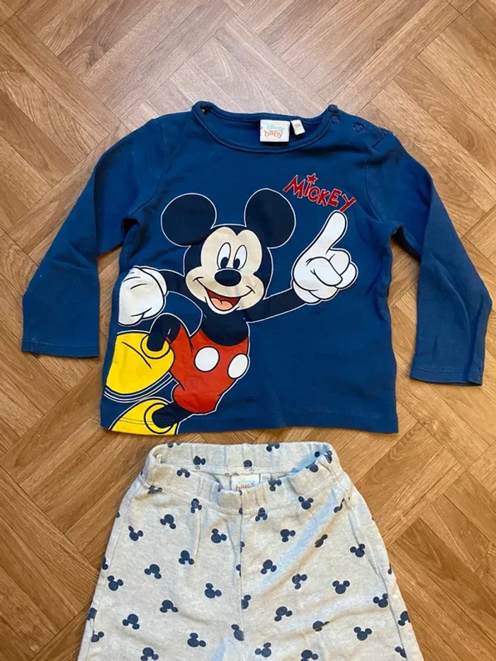 Ensemble 2 pièces taille 18 mois de Disney - photo numéro 2