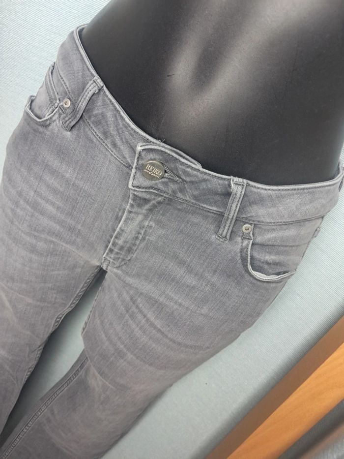 Reiko jean slim gris T.35 en tbe - photo numéro 3