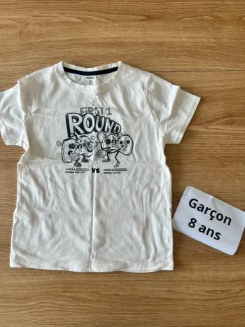 Tee shirt