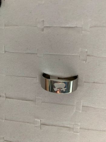 Idée cadeau Noël - Bague symbole homme femme