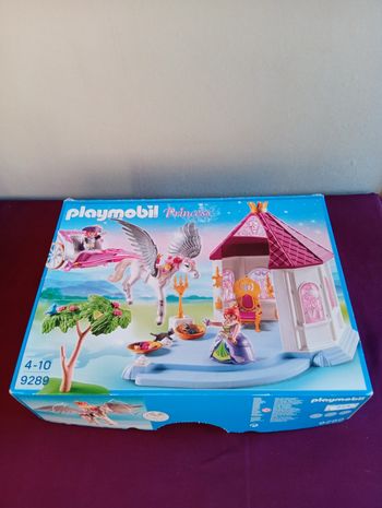 Pavillon du roi cheval ailé playmobil