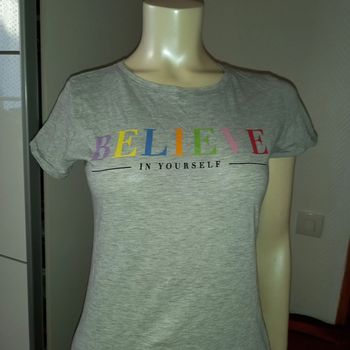 Tshirt Amisu Believe in yourself gris chiné taille xsetat neuf