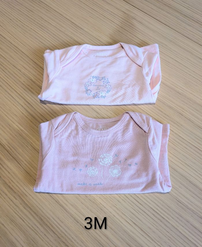 Lot 2 T-shirt ML Neuf 3M -lucieju3misaison - photo numéro 1