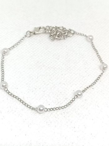 Bracelet chaîne argentée petite perles
