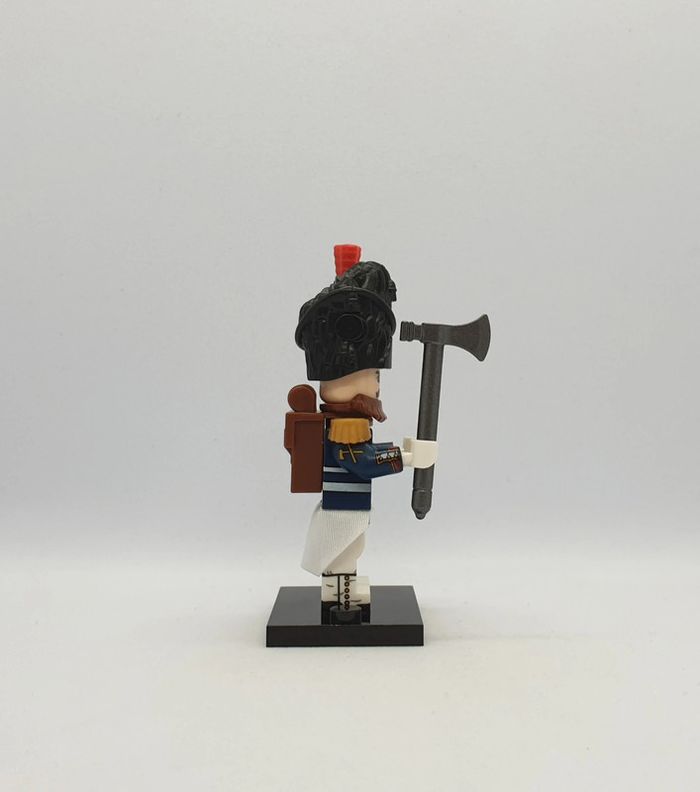 💂 Figurine Guerres Napoléoniennes - Sapeur Français - (Style Lego) 💂 - photo numéro 4