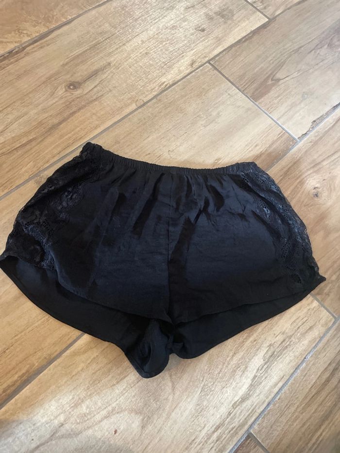 Short pyjama dentelle