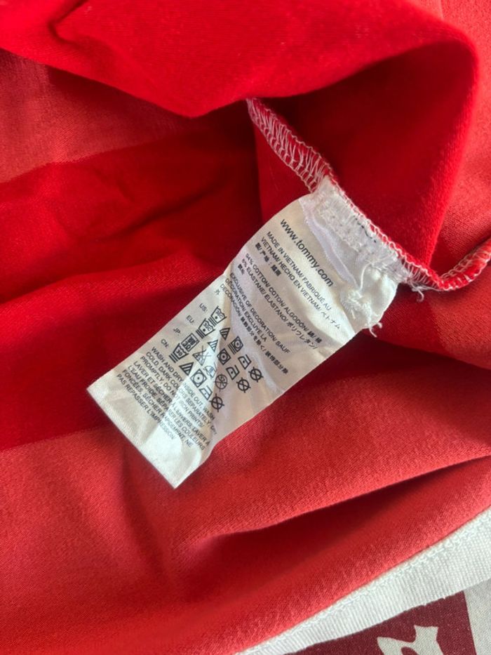 Polo Tommy Hilfiger taille L/XL blanc liserés rouge col V ouvert - photo numéro 7