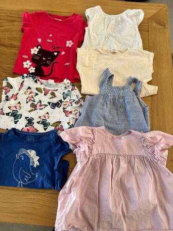 Lot tee shirts