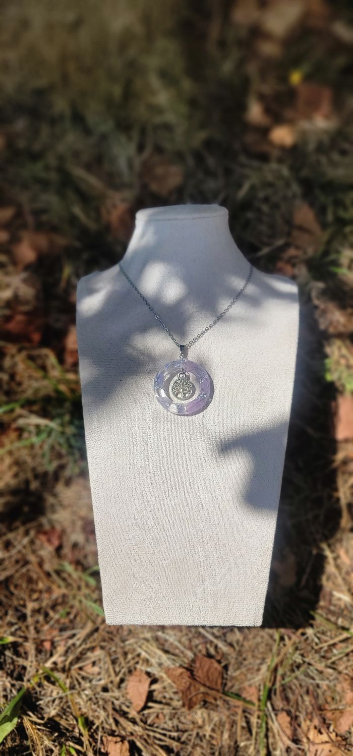 Collier arbre de vie et bague en resine avec inclusion de fleur
