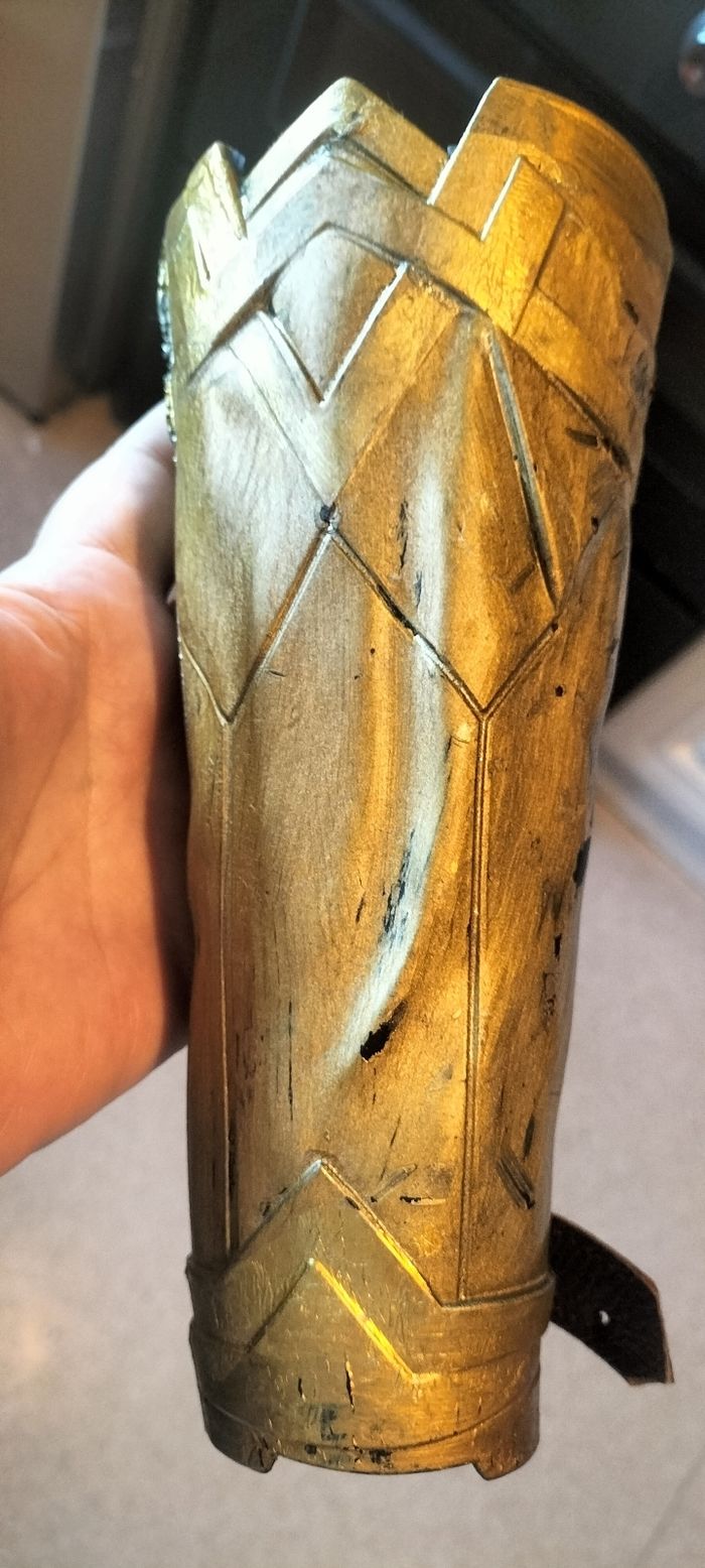 Manchons et lasso wonder woman - photo numéro 4