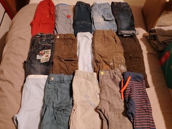 Gros lot pantalons été/ demi saison+ bermuda t 3 mois