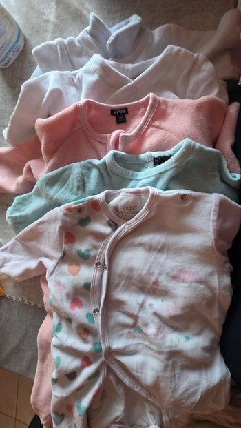 Lot 5 pyjamas 6 mois