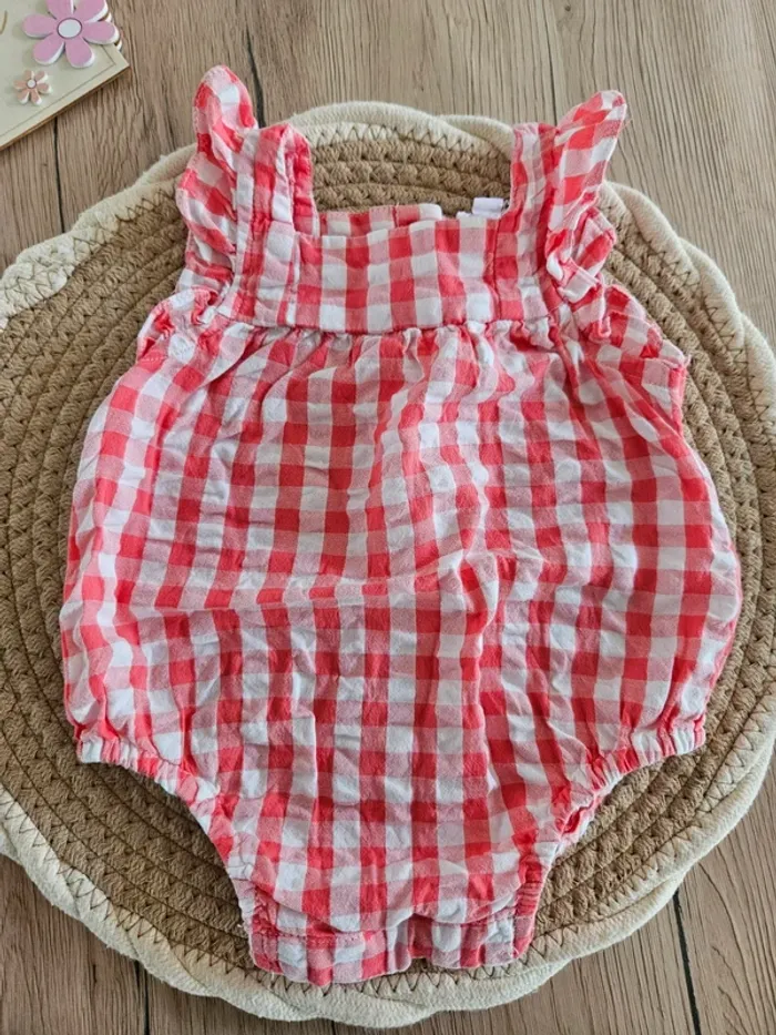 Barboteuse 6 mois - photo numéro 2