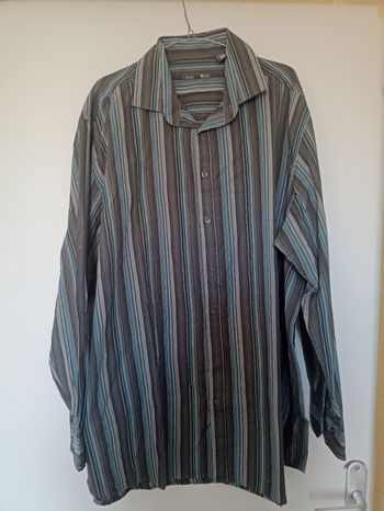 Chemise homme taille XL : 1 achetée 1 offerte