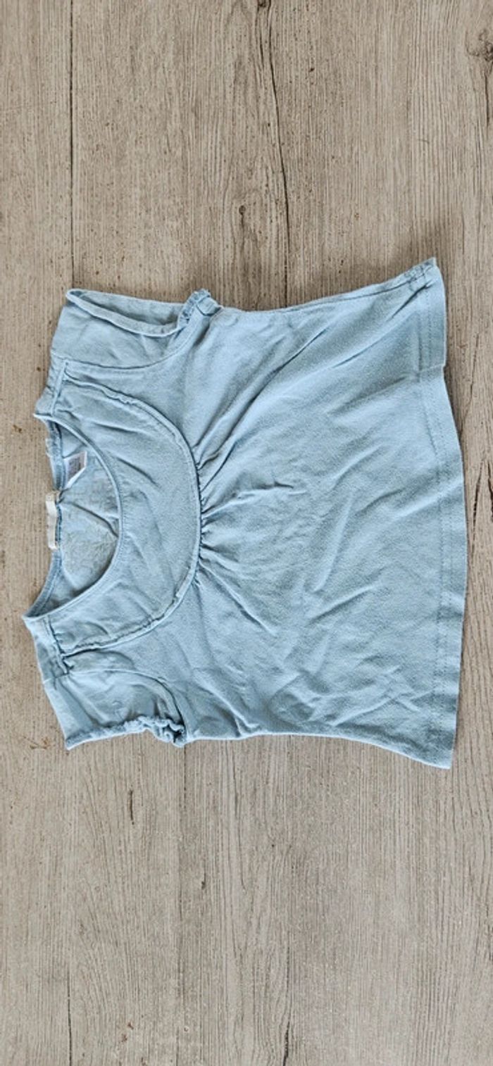 T shirt court bleu très clair, manches courtes, La Redoute, 8 ans mais petit - photo numéro 2