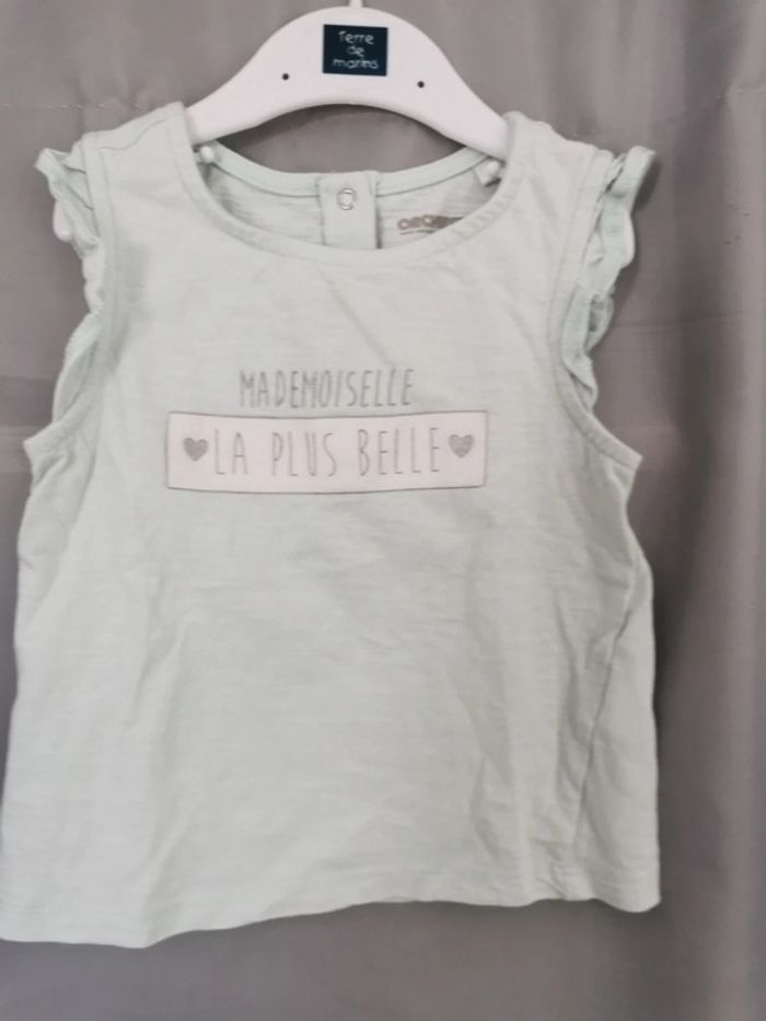 T shirt 23 mois neuf