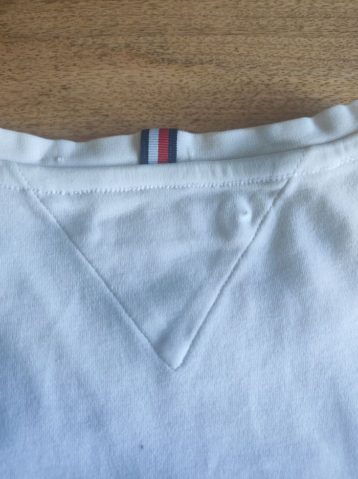 Tee shirt tommy Hilfiger - photo numéro 4