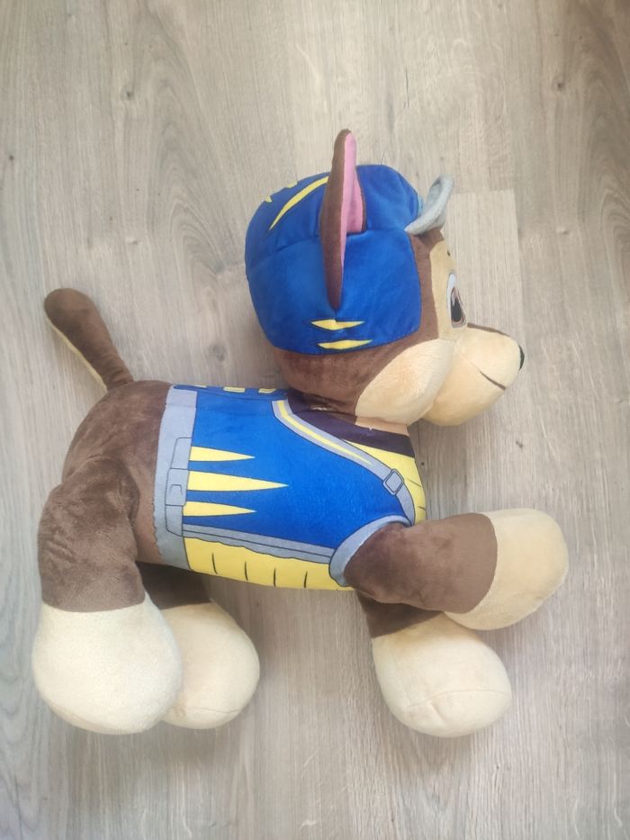Peluche Chase pat patrouille grand format - photo numéro 2