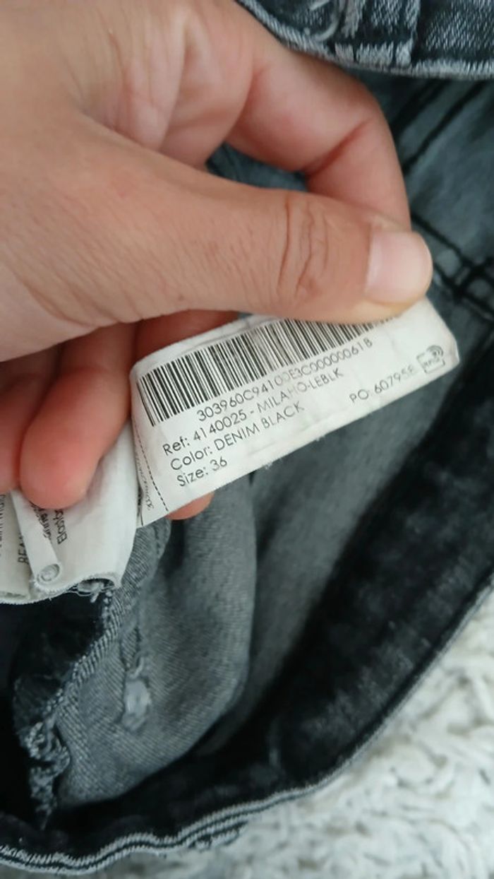 Jean skinny noir cache cache - photo numéro 6