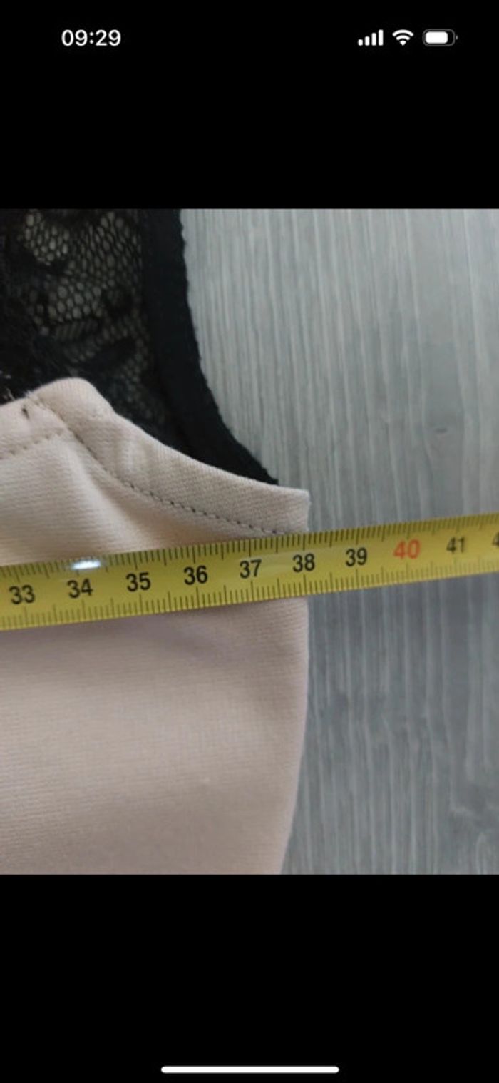 Robe Lipsy London taille 38 - photo numéro 6